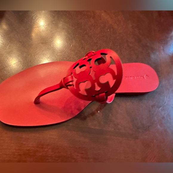 Tory Miller square toe flat shoe 8.5. - Picture 2 of 4